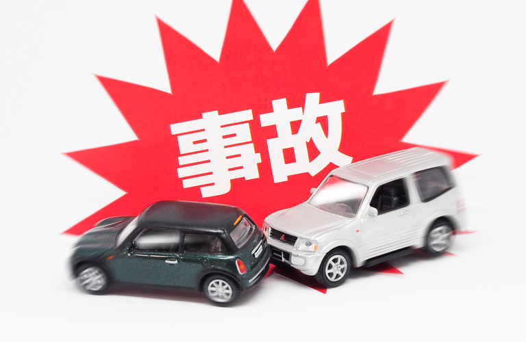 交通事故でのむち打ち！！